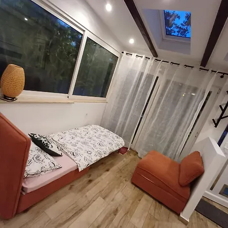 San Simon Near To * Изола